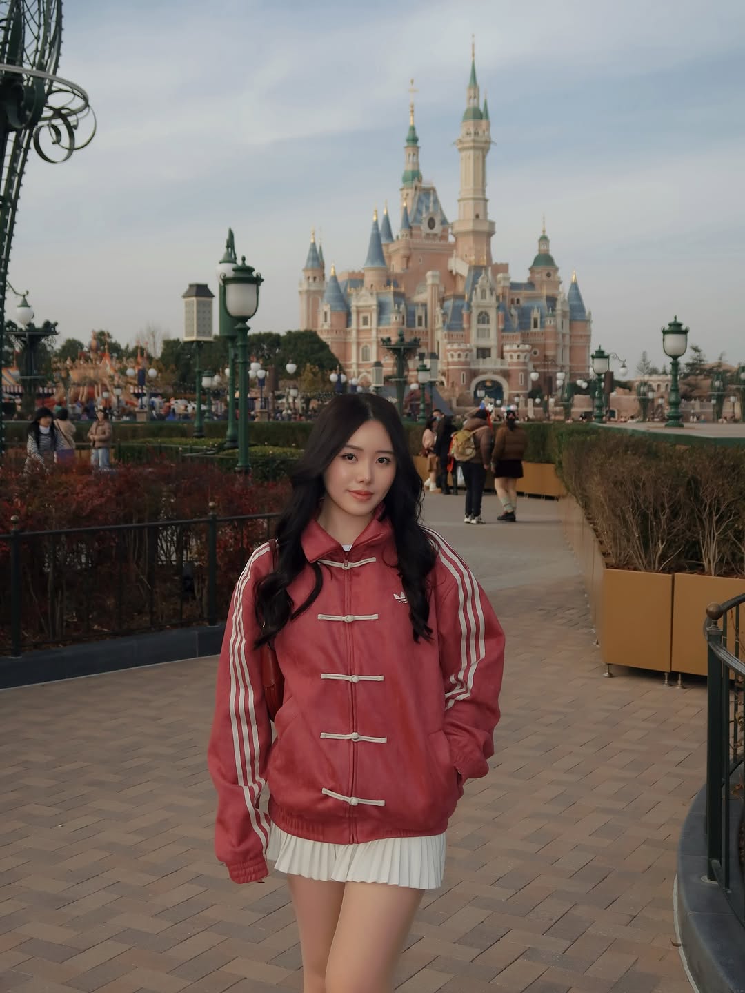 the y2k aesthetic lightweight women's cny jacket